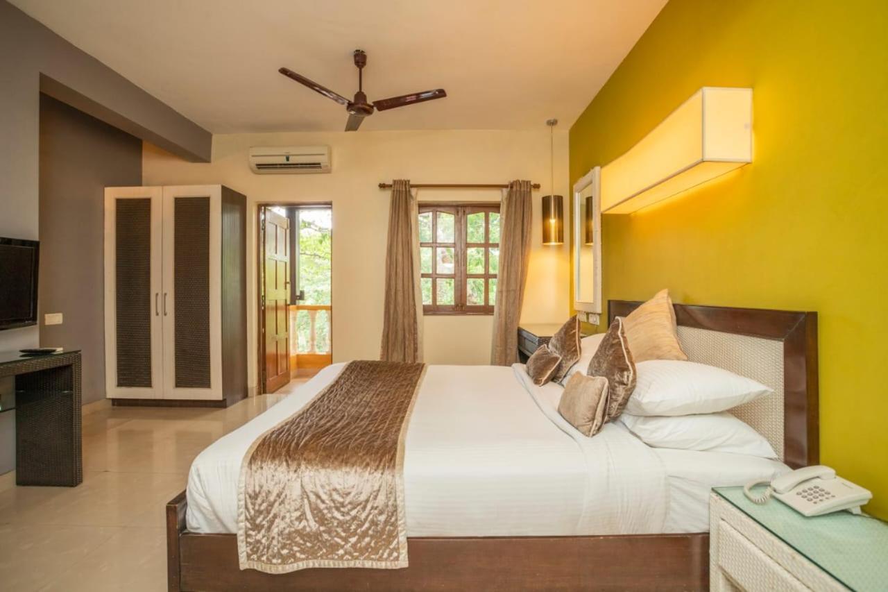 Holiday Goa Hotel อาร์โปรา ภายนอก รูปภาพ